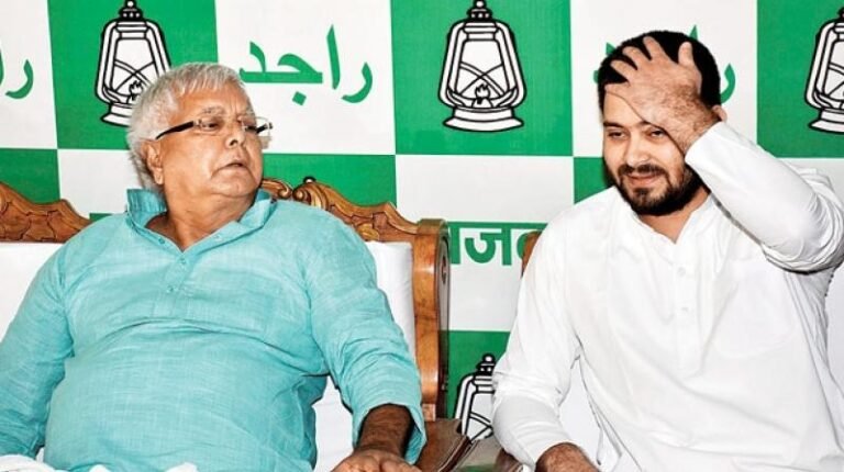 तमिलनाडु हिंसा पर महागठबंधन में दरार,RJD में दो फाड़; बर्थडे पार्टी में जाकर फंसे तेजस्वी यादव