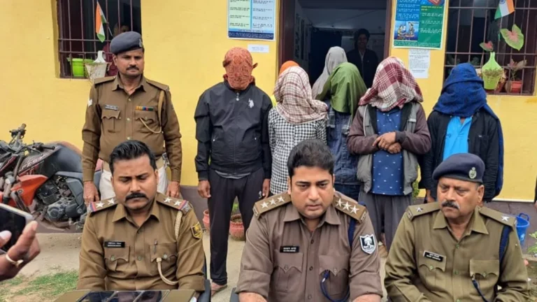 Bihar News: महिलाओं को प्रेगनेंट करने के नाम पर काला धंधा…13 लाख के झांसे में फंसे कई लोग, 8 गिरफ्तार