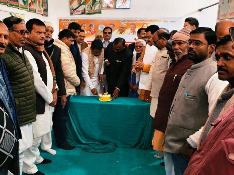 प्रियंका वाड्रा का जन्मदिवस मनाया गया हर्षोल्लास के साथ 