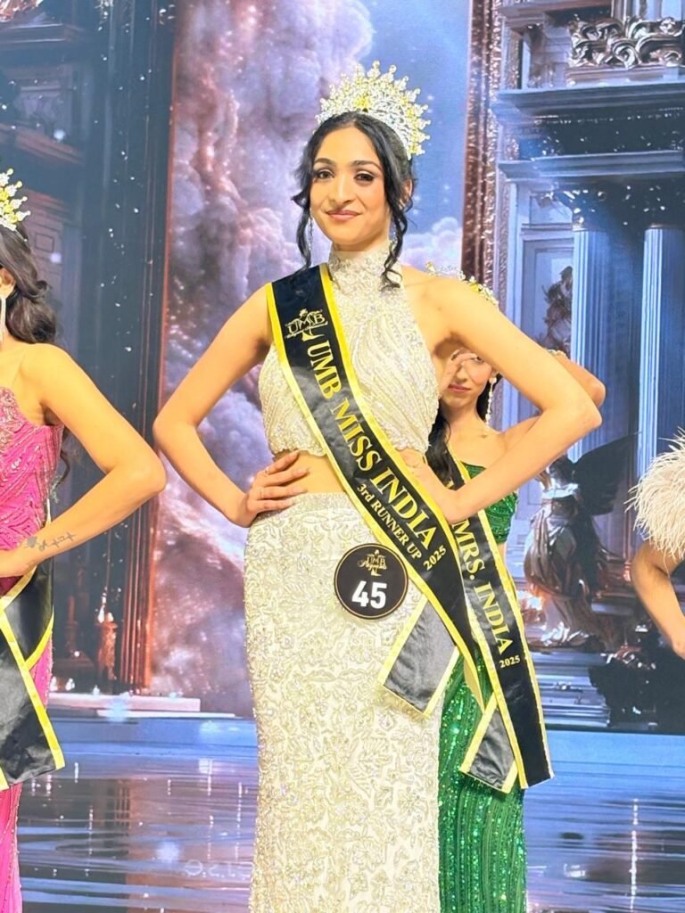 काव्य मुद्गल डेंटिस्ट्री से पेजेंट्री तक का सफर