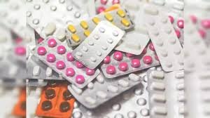 पेट्रोल संकट के बीच अब इलाज भी महंगा, दवाइयों की कीमतों में उछाल के संकेत